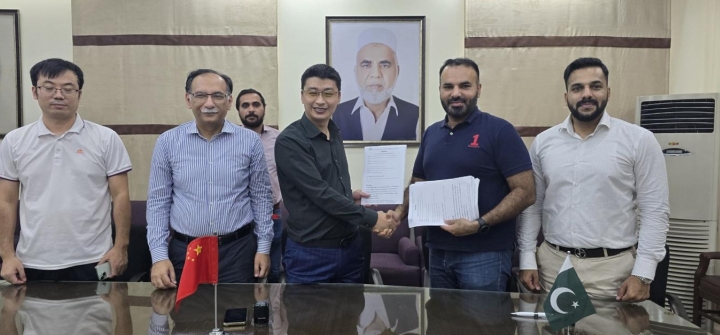 Pakistan-China to launch new electric motorcycle with swappable batteries