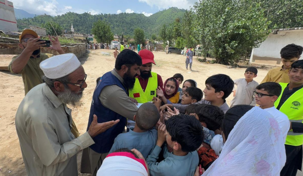 China-Pakistan Youth Volunteers Launch Relief Mission for Flood Victims