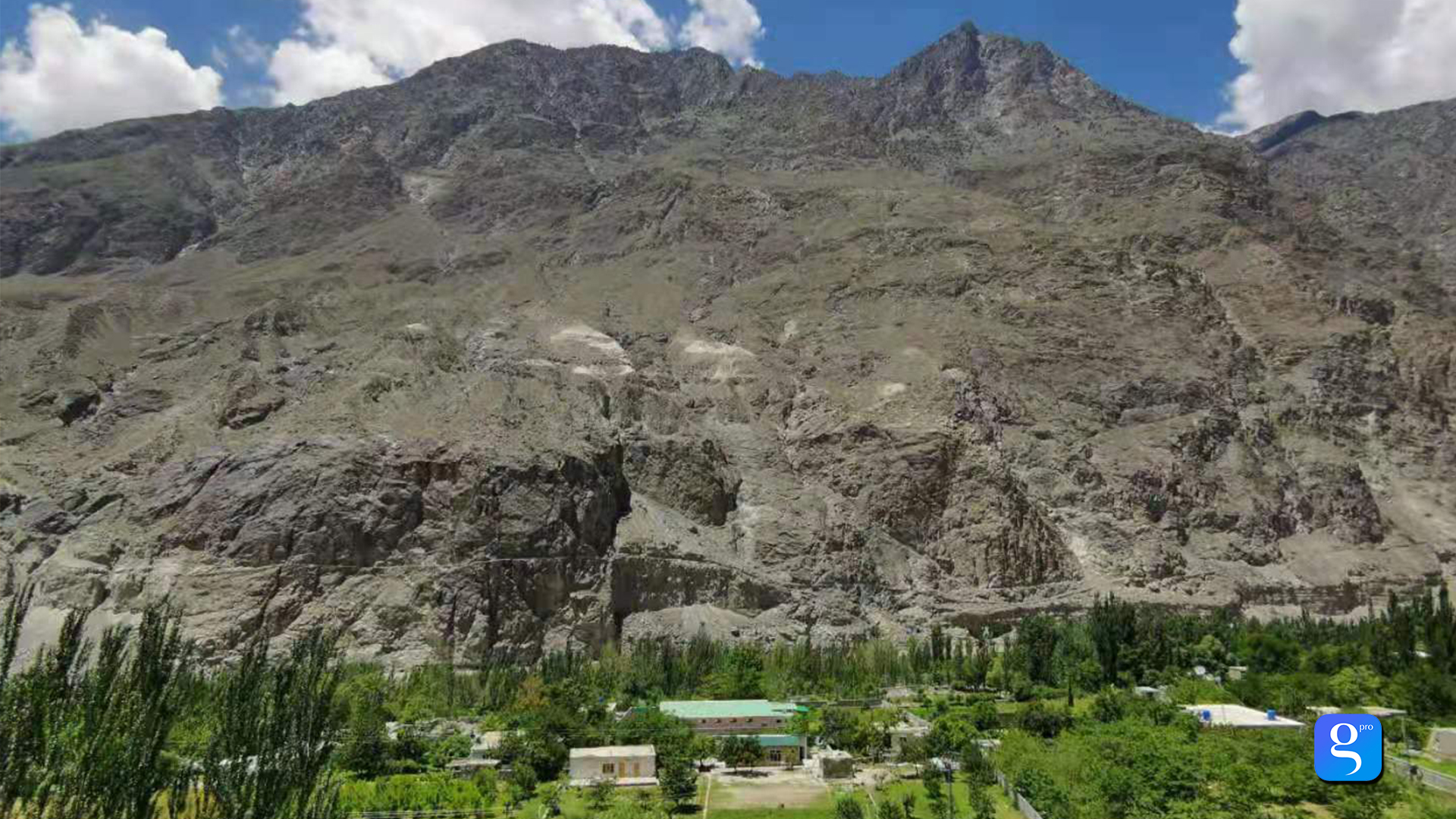 Can you find the old silk road in the picture?