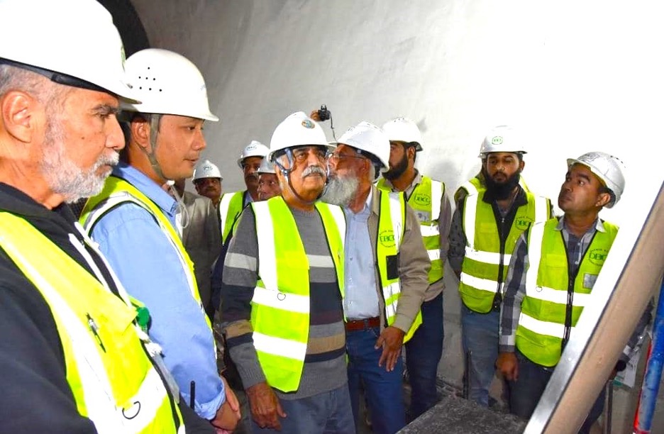 Khursheed Shah reviewed construction Progress at Diamer Basha Dam