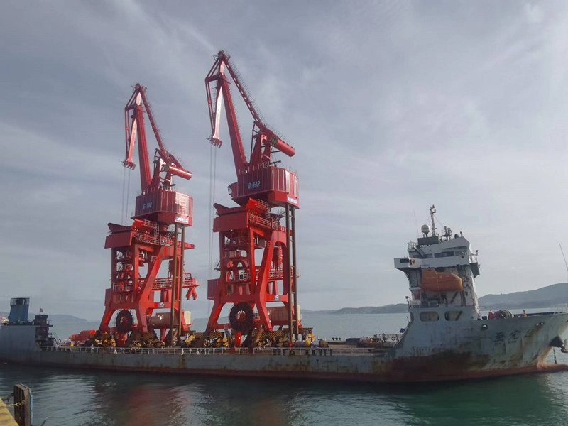 Port Muhammad Bin Qasim to have Grab Unloaders to facilitate handling work