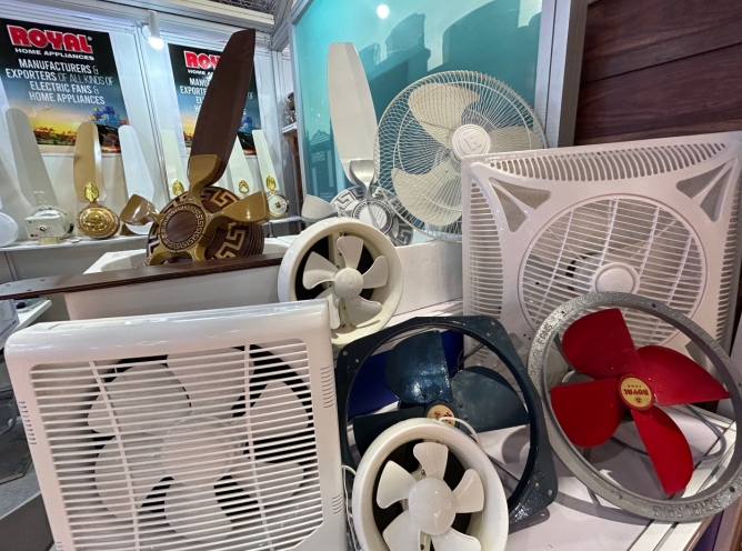 Pakistani electric fan manufacturer taps into global opportunities at  7th CIIE
