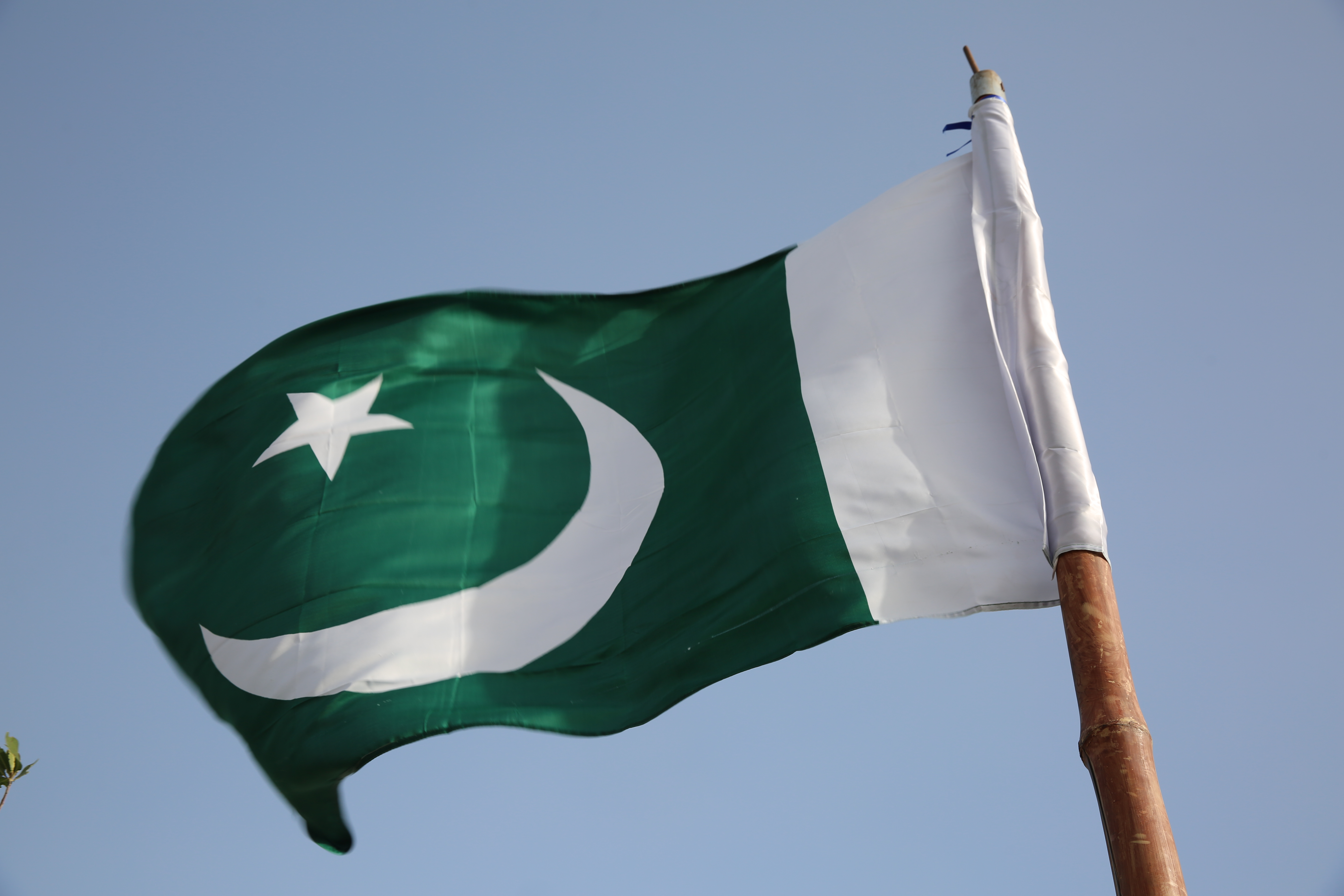 PM hails positive reports on Pakistan economy