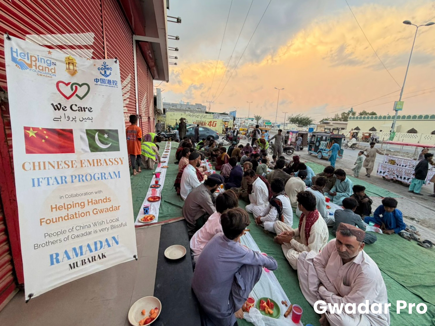 Chinese Embassy hosts charity iftar for 2,400+ Gwadar residents