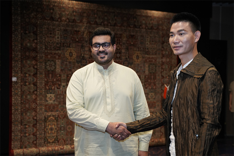 Pakistani handmade carpet theme exhibition marks 70th anniv. of China-Pakistan diplomatic ties
