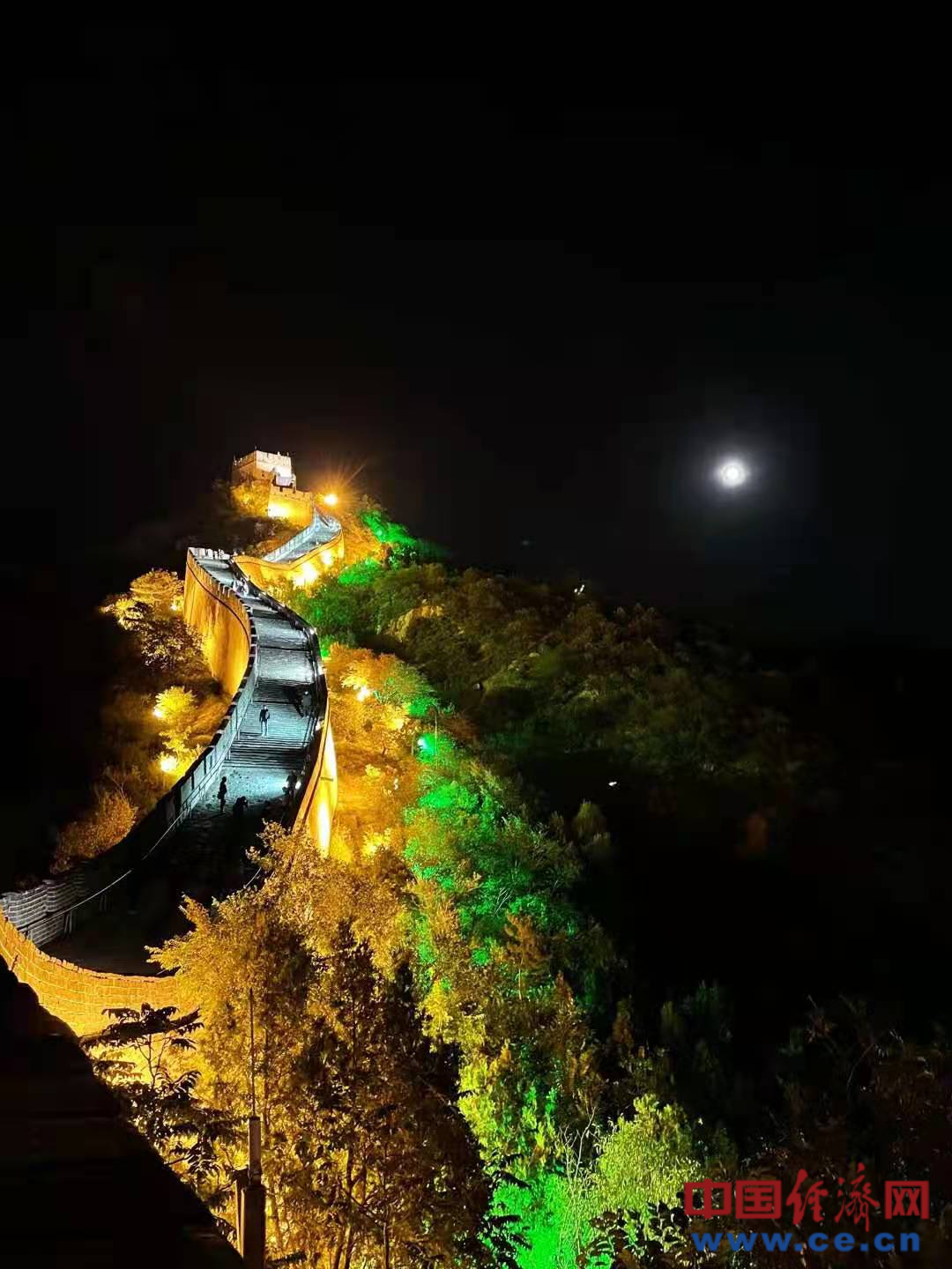 Light show held at Great Wall of China to celebrate seven decades of Pak-China friendship