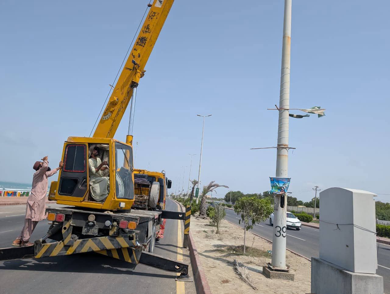 Gwadar roads’ solarization gets underway in phases