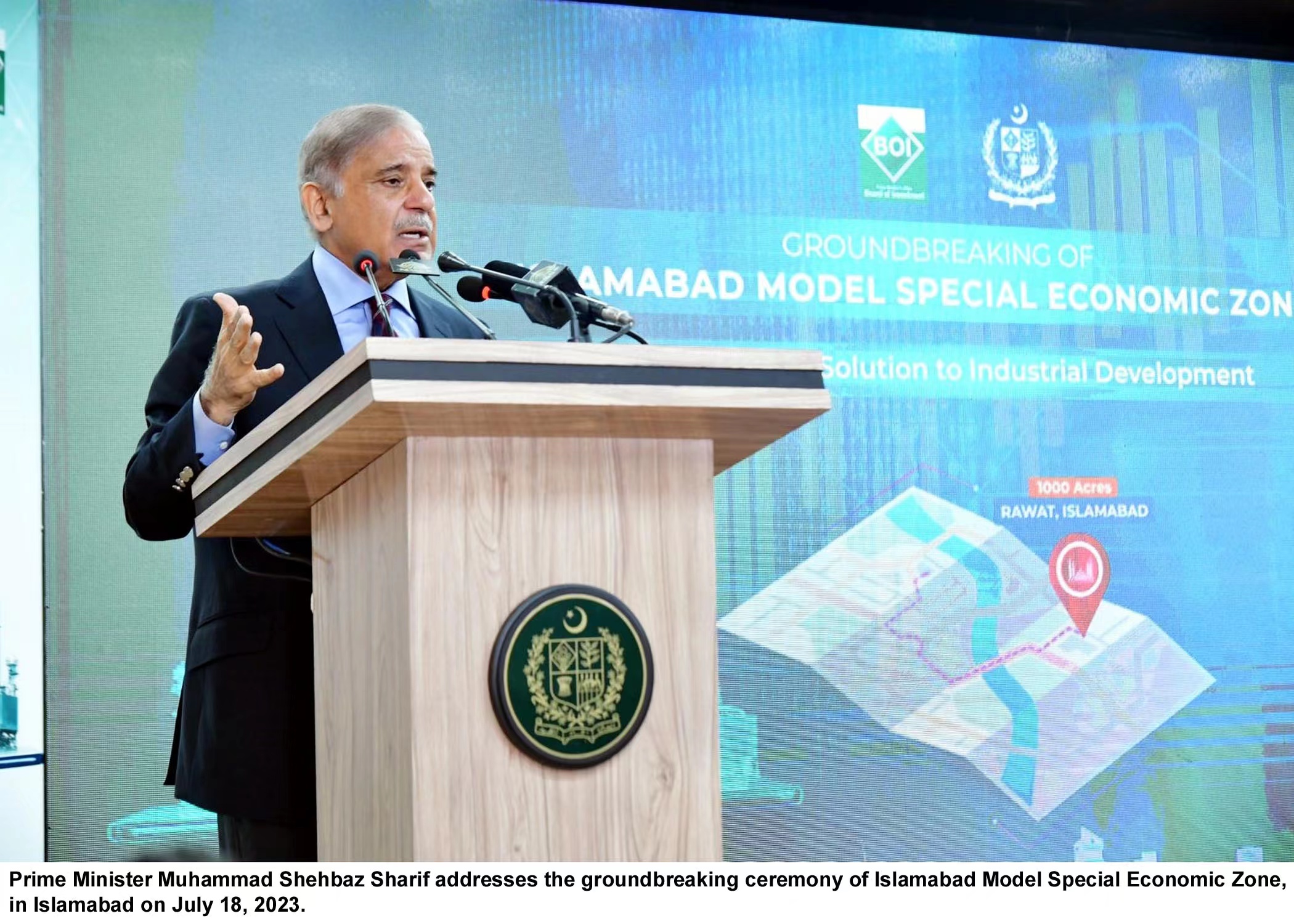 PM Shehbaz Sharif orders to provide lands to SEZs investors