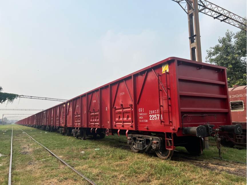 Pakistan Railway Capacity Boosted with Chinese-Made Freight Wagons