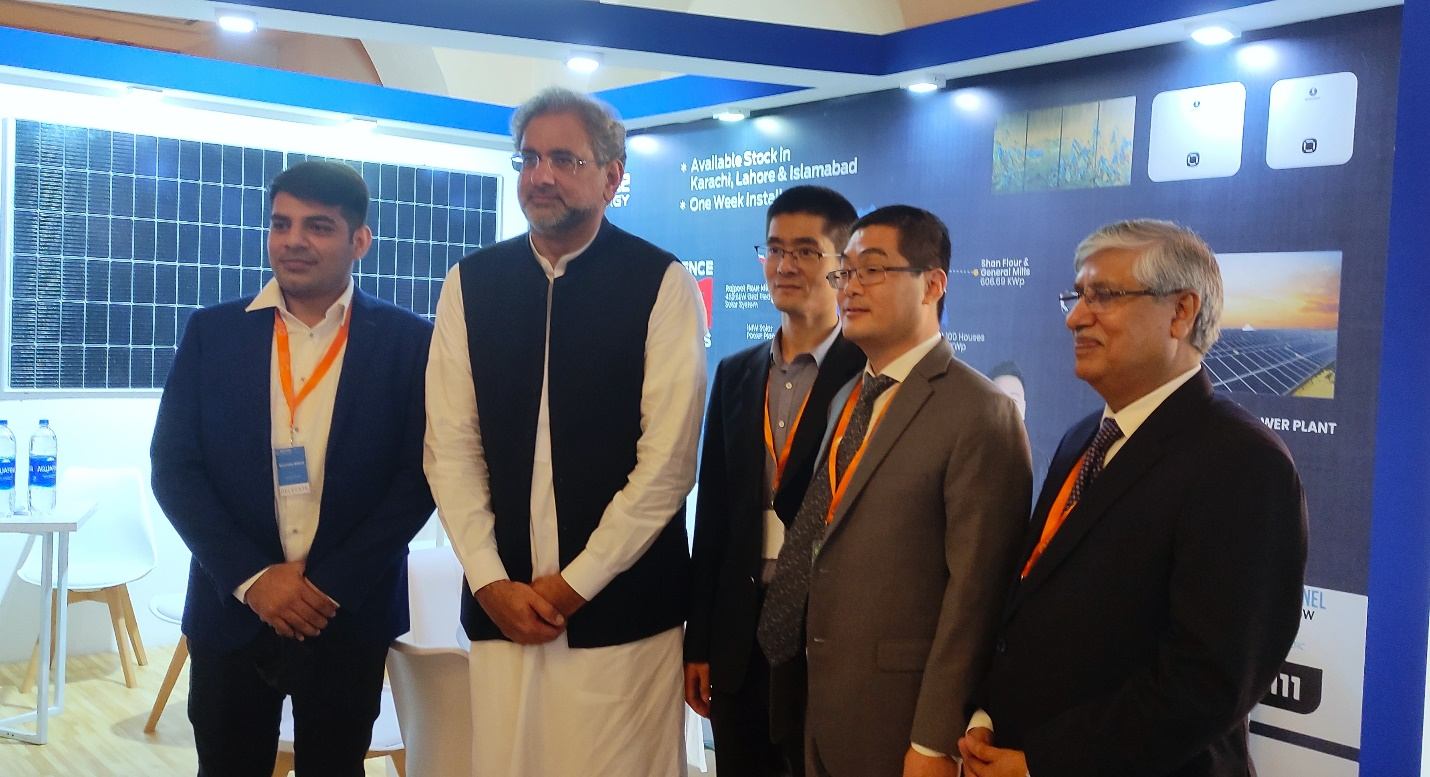 Pakistan expects more Chinese investment in renewable energy: Khaqan Abbasi